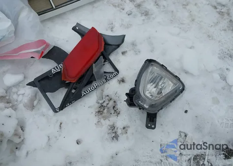 2021 Chevrolet Traverse Awd Lt Cloth z USA, uszkodzony, nr VIN 1GNEVGKW5MJ185025